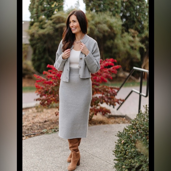 Smash & Tess Tori Midi Skirt in Mid Heather Grey - Picture 2 of 6